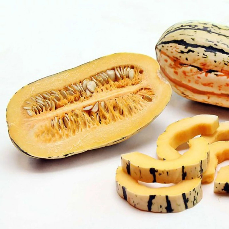 نیمه کدو تنبل خوشمزه